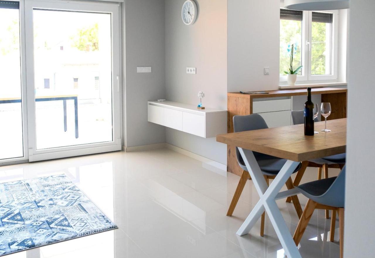 Apartment Nauta Lux Malinska Buitenkant foto